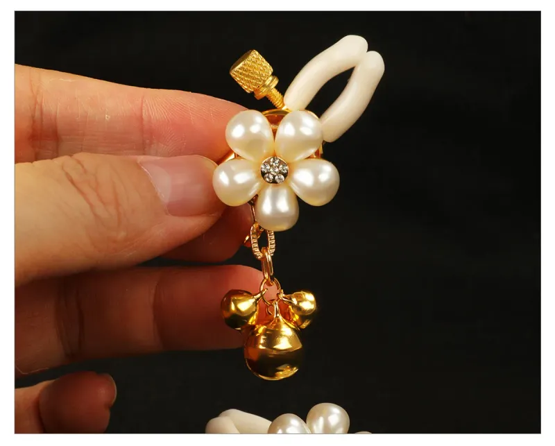 Adjustable Chest Clamps For BDSM, Assorted Colors_voghion.com