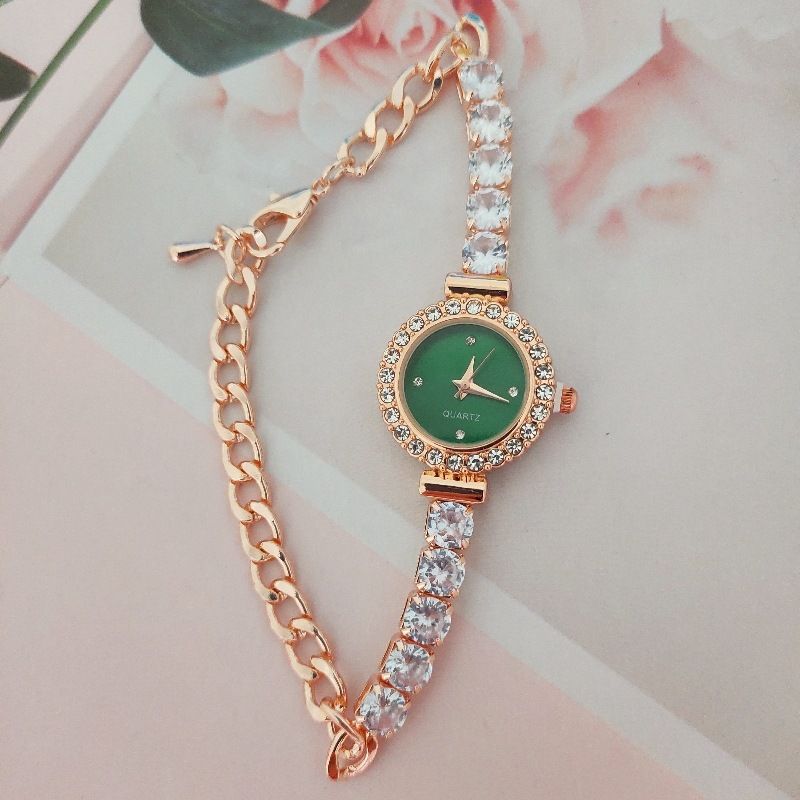 Orologio da donna in stile coreano, elegante, con bracciale pieno di diamanti, stile studentesco, semplice e alla moda, 2024_voghion.com