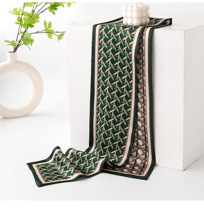 Sciarpa di seta Gesang lavorata a maglia stretta per protezione del collo lungo piccolo per uomo e donna_voghion.com