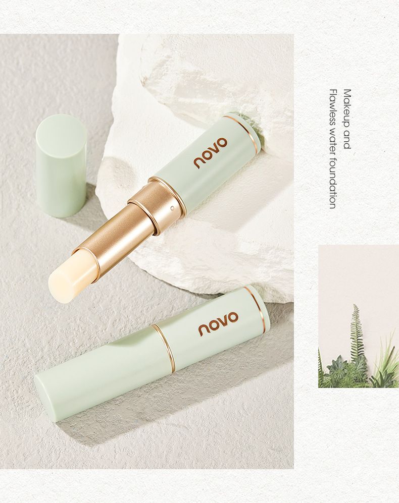 NOVO5849 Soft&Lustrous Priming Moisturizes, Prevents Dry Cracks, Removes Dead Skin and Fades Lip Lines lipstick_voghion.com