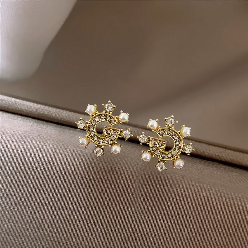 Damen-Accessoires, Diamant-Set, einfaches Temperament, Design, Sinn für Trend-Ohrringe_voghion.com
