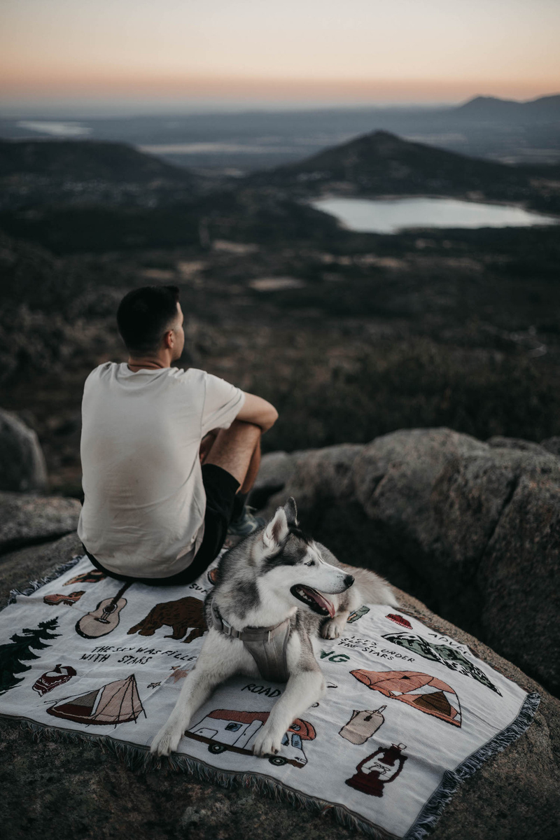 GooseFrol Commercial Cape Blanket Cape Camping RV_voghion.com
