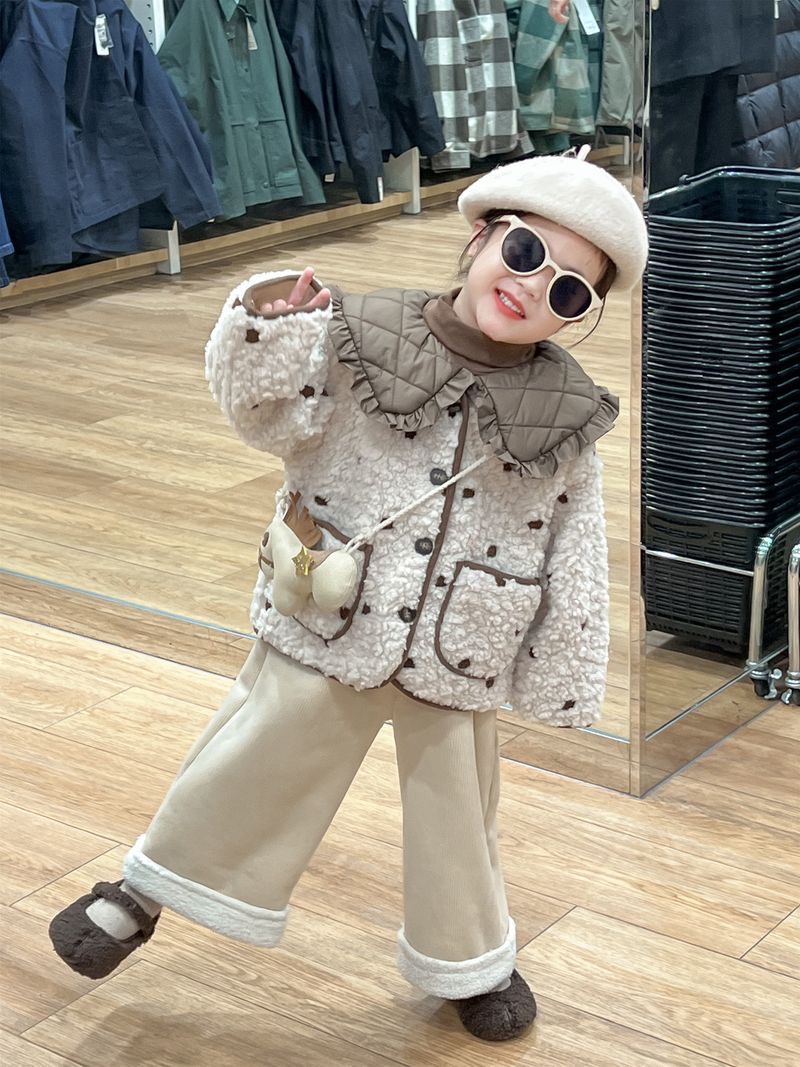 Cappotto spesso per ragazze in pelle scamosciata invernale composita in morbida pelle cerosa in lana di agnello con colletto per bambola a pois completamente ricamato_voghion.com