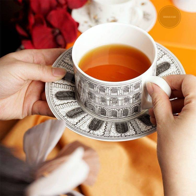 Itaalia Eye Palace Sun keraamiline kohvitassi taldrik_voghion.com