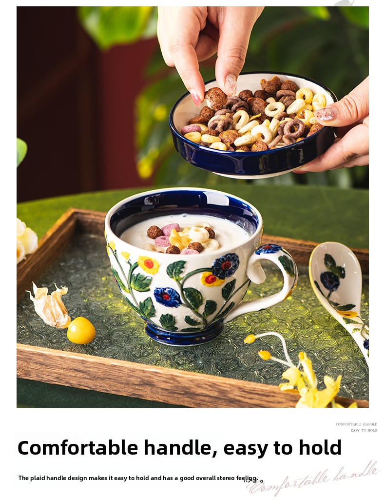 Blue & Red Hydrangea Ceramic Mug Set With Lid – 550ml Large Vintage Floral Coffee Cup Compatible With Snack Dish & Spoon_voghion.com
