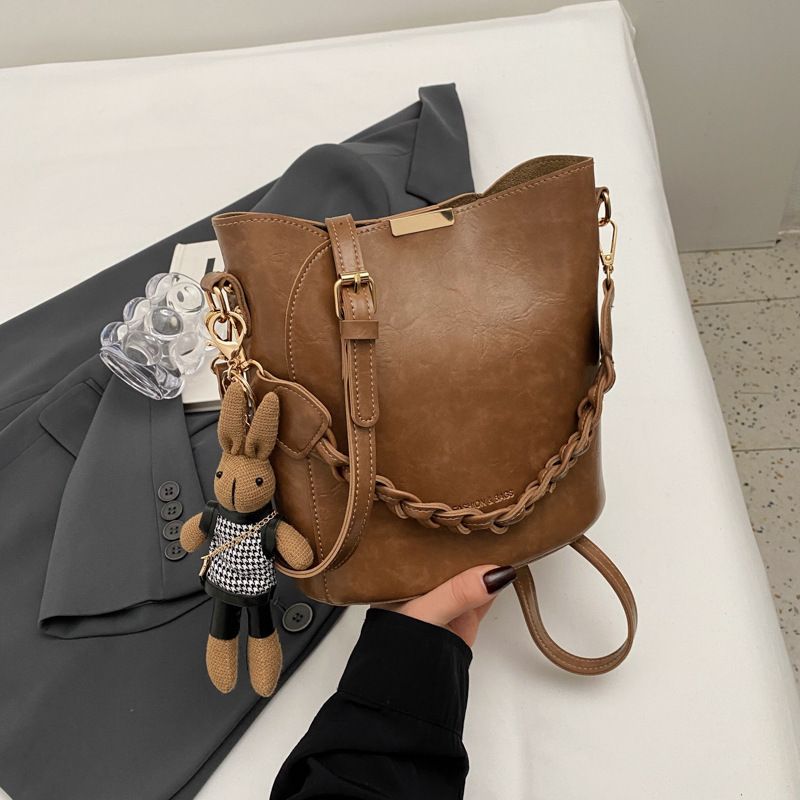 Pequena para mulheres 2025 Nova bolsa transversal versátil de alta qualidade com alça de mão_voghion.com