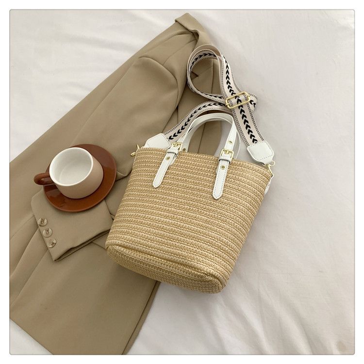 Borse a tracolla femminili a spalla in paglia intrecciata per le donne 2023 Designer Secchiello Borse da spiaggia estive Borsa da viaggio Shopper_voghion.com