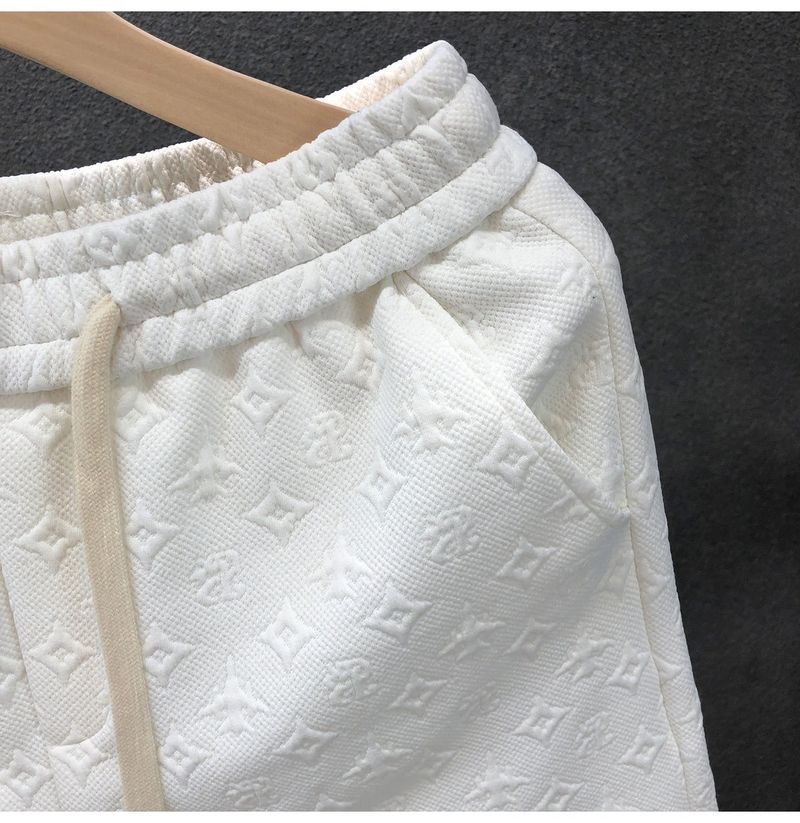 Light Luxury Style White Jacquard For Men, Summer Trendy Brand Five-Point Shorts, 2024 New Men's Half-Length Shorts_voghion.com
