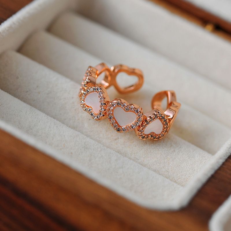 Anello da donna alla moda placcato oro vero, squisito cuore in madreperla aperto, stile INS, anello di alta qualità_voghion.com