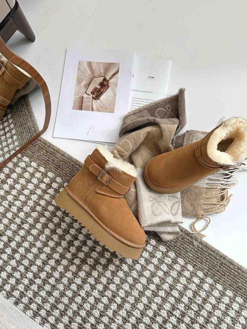 Kostenloser Versand frauen Plattform Anti-Slip Schnee Stiefel 2025 Herbst Winter Neue Design Pelz-Gefüttert Dicke Warme baumwolle Stiefel Braun_voghion.com