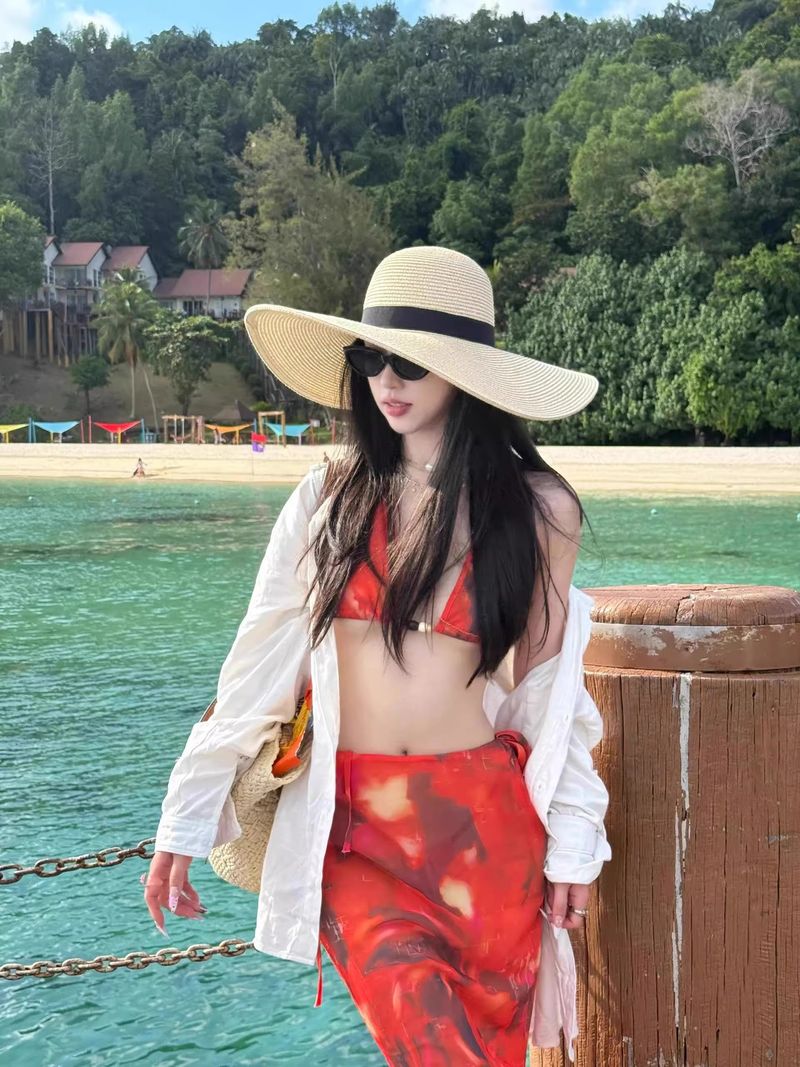 Sombrero de playa estilo resort de ala ancha para mujer (2025)_voghion.com