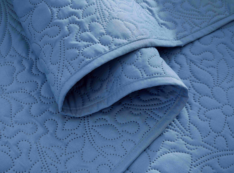 CG05 Five-Leaf Clover Bed Cover Set, Suitable For Bedrooms And Living Rooms (1* Bedspread +2* Pillowcase, No Duvet Core Or Pillow Core)_voghion.com