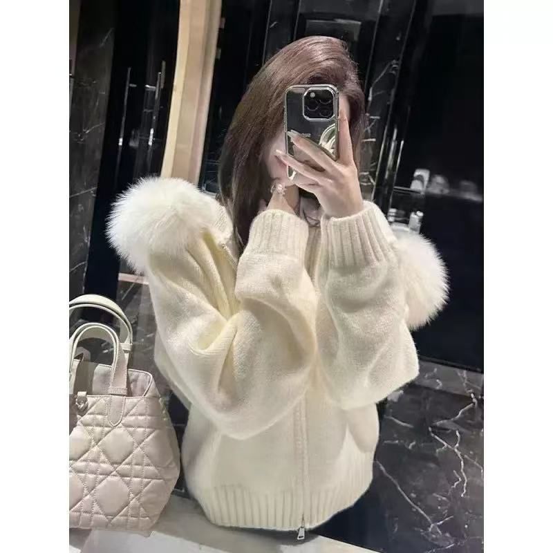 Damenbekleidung Reißverschluss-Pulloverjacke Grobstrick-Strickjacke mit Kapuze und Reißverschluss und Kunstpelzbesatz – Übergroßer Winterpullover für lässigen Komfort_voghion.com