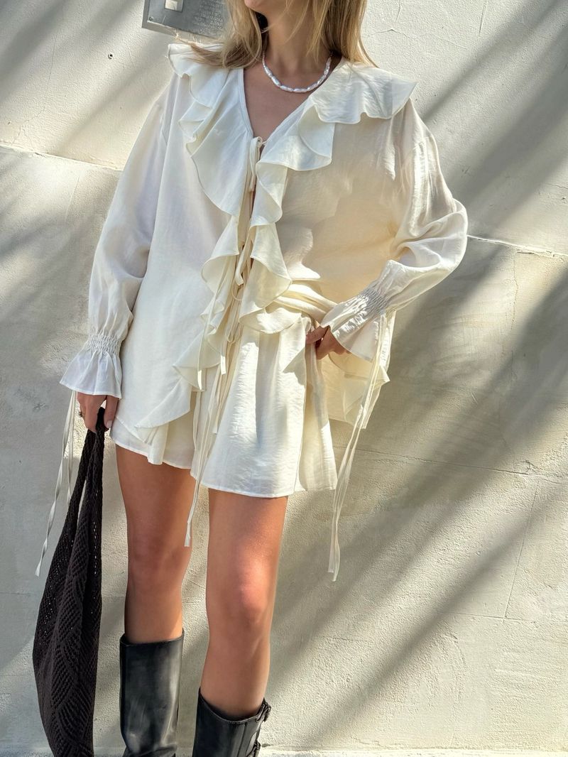 Damenbekleidung Lose Rüschen Top Shorts Anzug_voghion.com