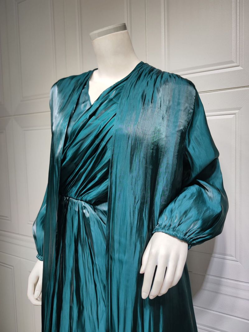 Damenbekleidung Helles Seidenkleid Dubai Robe Mode Abaya Weicher Zweiteiler_voghion.com