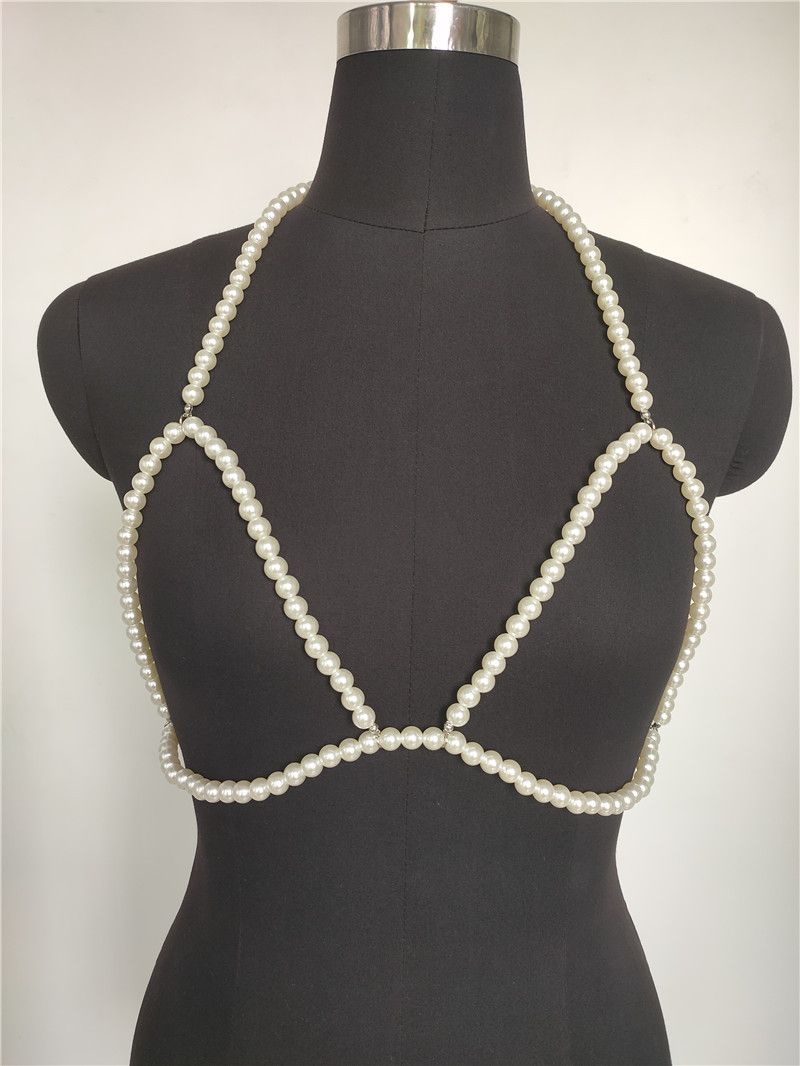 Abbigliamento per collana con gilet, grande perla, atmosfera semplice da discoteca_voghion.com