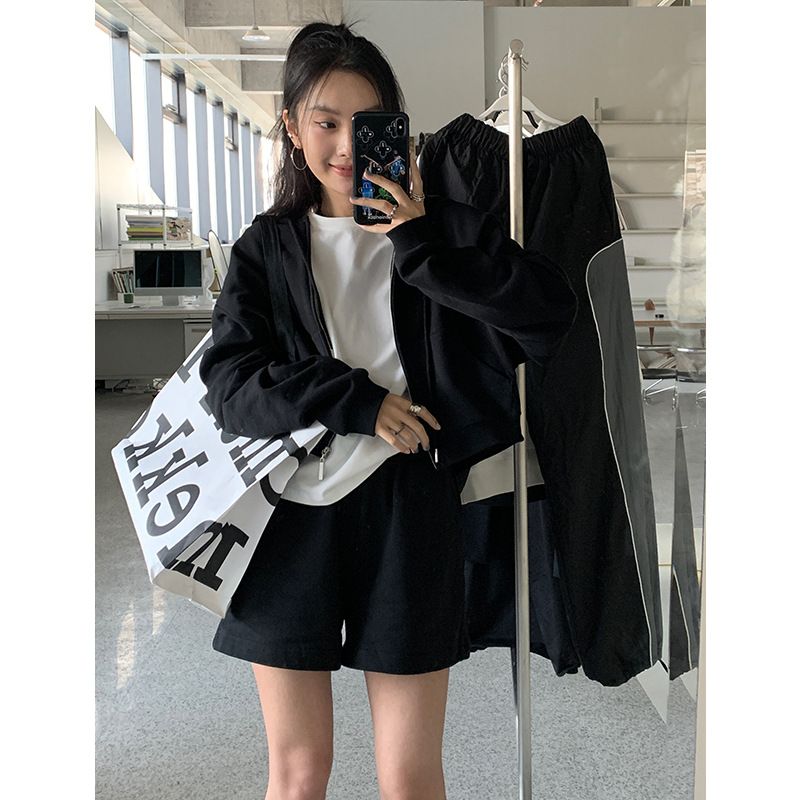 Spring New Casual Short Sports Hooded Sweatshirt Loose Solid Color Shorts Slimming Leg Binding Sweatpants Set For Women_voghion.com