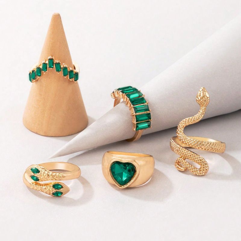 Jewelry New Emerald Versatile Heart Personality Snake Ring Five-Piece Set_voghion.com