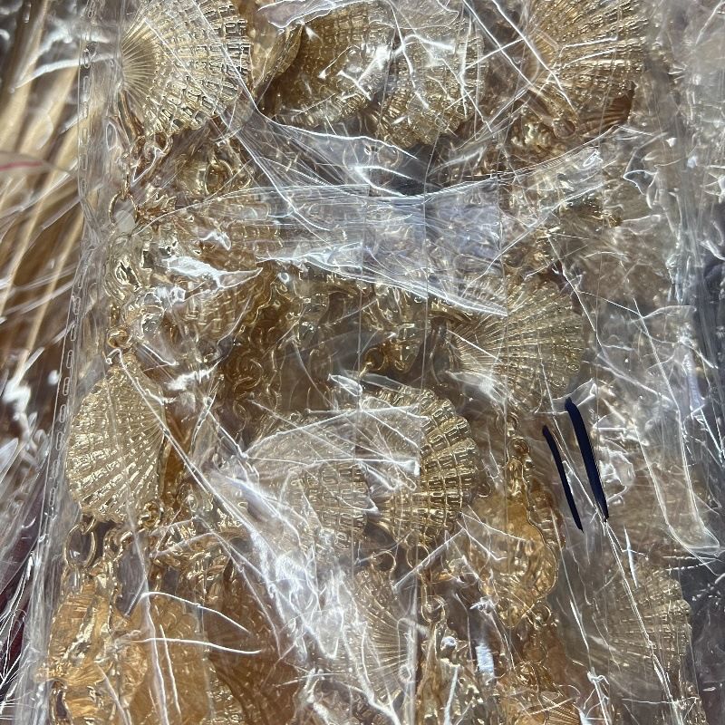 Catena per il corpo pesante artigianale in stile etnico bohémien, con conchiglia in metallo, da donna_voghion.com