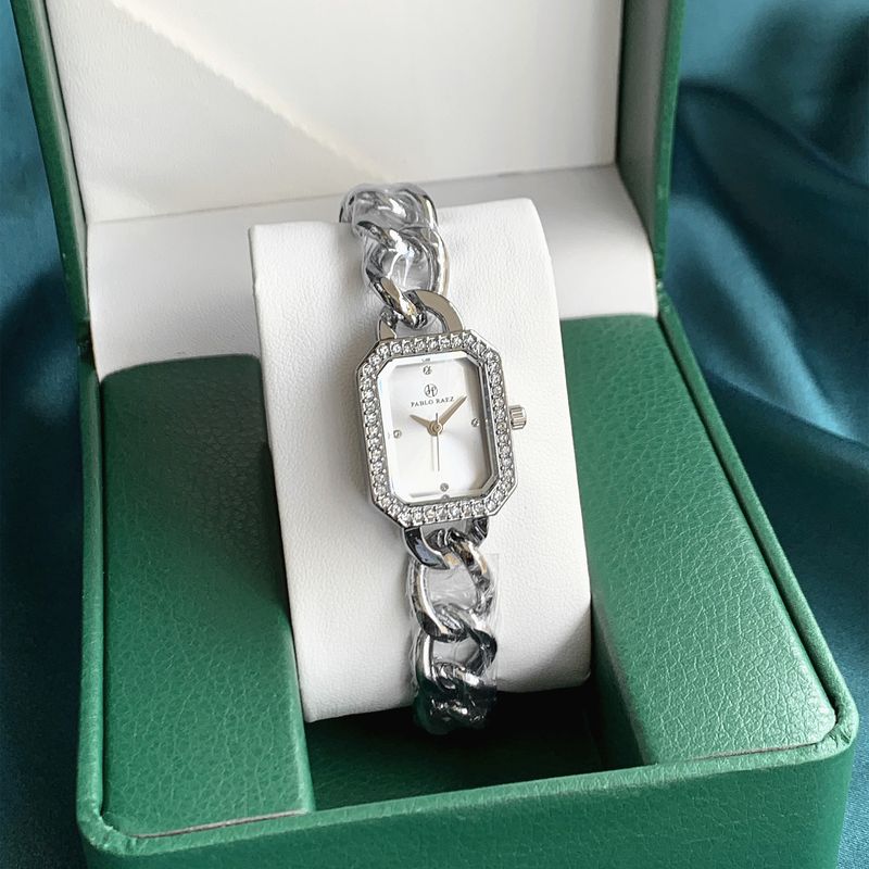 Mode Damenuhr Retro Leichte Luxusmode Kleine Golduhr Nischenquarzuhr Strass Ins Wind Temperament Vielseitig_voghion.com