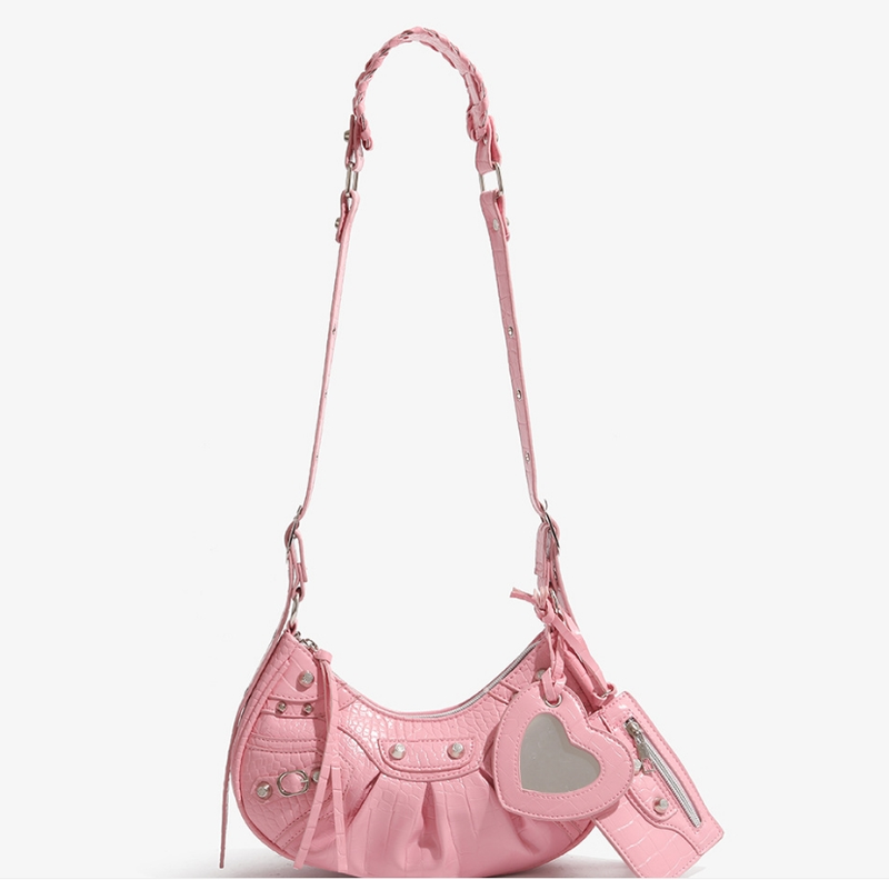 2024 Nuova borsa a tracolla monospalla di lusso con nappa e rivetto alla moda e alla moda, borsa da donna, borsa da moto, borsa da ascella_voghion.com