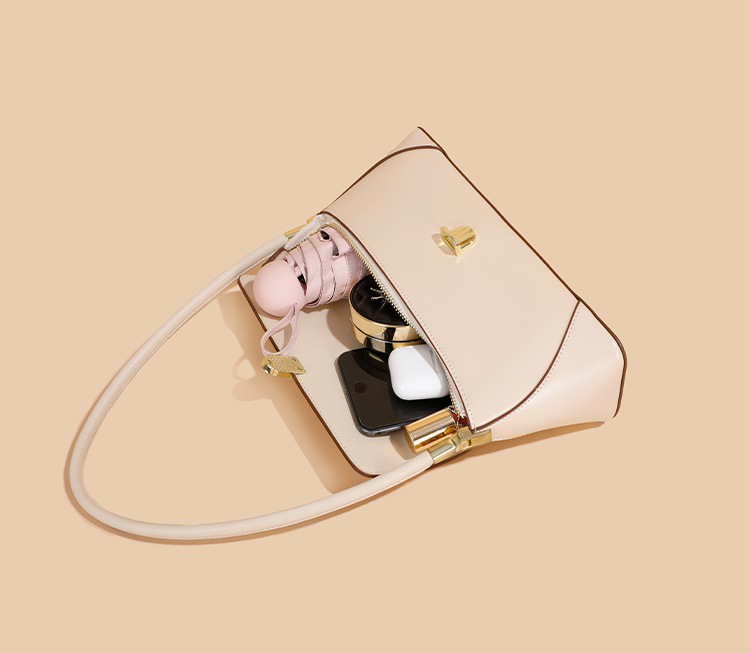 French Underarm Bag Vintage Fashion Versatile One Shoulder Bag Women's Bag New 2023 Fashion Stick Bag_voghion.com