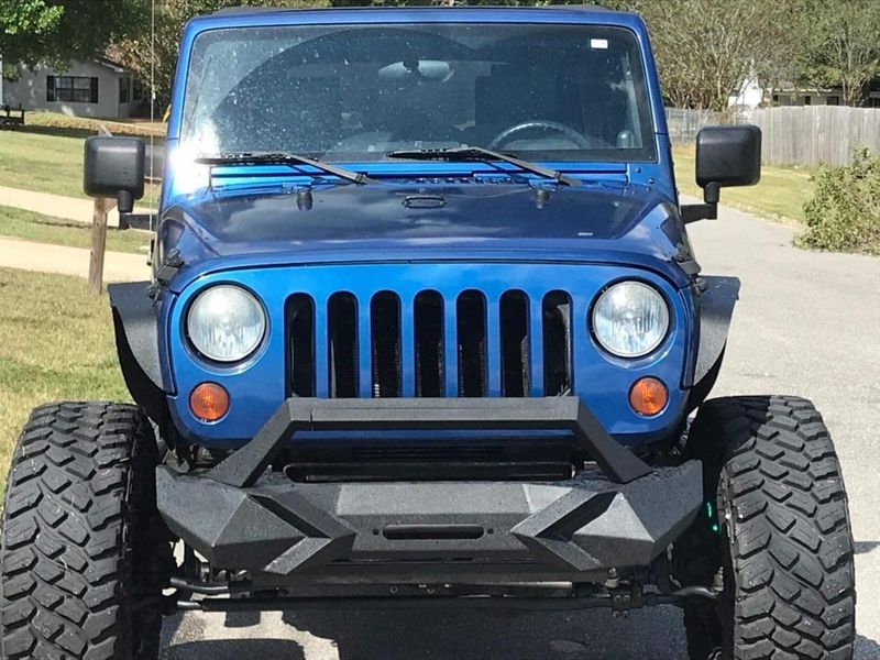 X Style Front Bumper With Winch Plate Compatible With Wrangler JK (2007-2018) & JL (2018+)- Heavy Duty Black Textured Manganese Steel Construction, Perfect For On And Off-Road Used_voghion.com