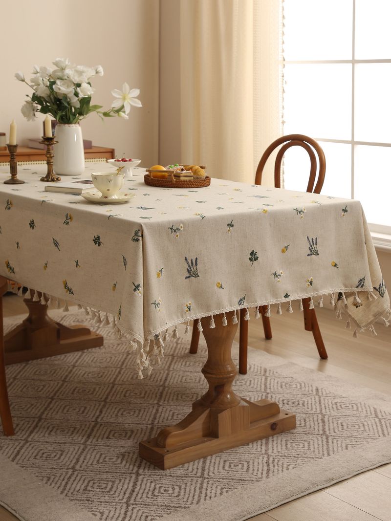 Lavendelfarbene bestickte Leinentischdecke – Natürlicher, strapazierfähiger rechteckiger Tischbezug 135 x 230 cm, hitzebeständiger und rutschfester Esstischläufer_voghion.com