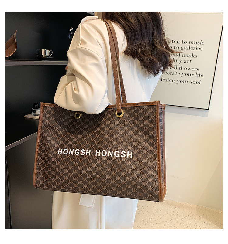 Borsa a tracolla all-in-one retrò da pendolare di moda da donna di nuova moda di grande capacità 2023. Borsa tote per classe universitaria_voghion.com