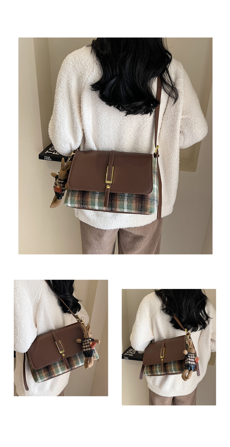 Årets populære lille veske for kvinner høst og vinter allsidig 2023 ny retro én-skulder crossbody-veske for kvinner teksturert liten firkantet veske_voghion.com
