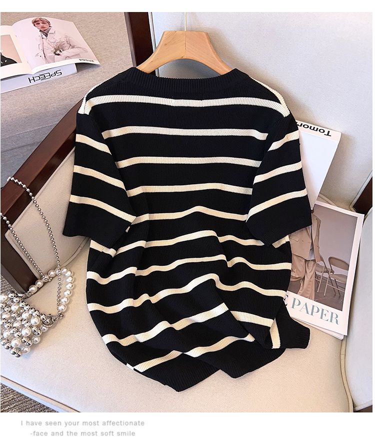 Plus Size Summer Viscose Knit Top For Women, Slimming Short Sleeve T-Shirt For Curvy Figures (2XL-7XL, Black/Beige)_voghion.com