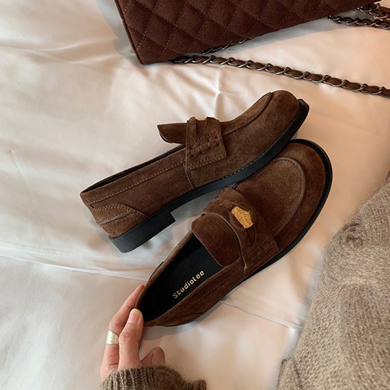 【Sujia】 Rindsleder-Version ~ Flache Slipper ~ Pferdeleder-Loafer im Used-Look mit kleinen Münzen für Damen_voghion.com