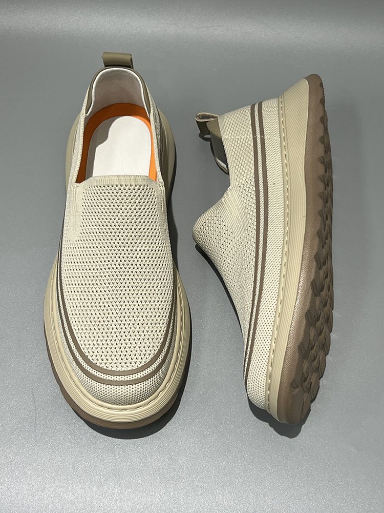 Summer New Breathable Lightweight Thin Casual Soft Sole Slip-On Deodorant Mesh Shoes Men_voghion.com