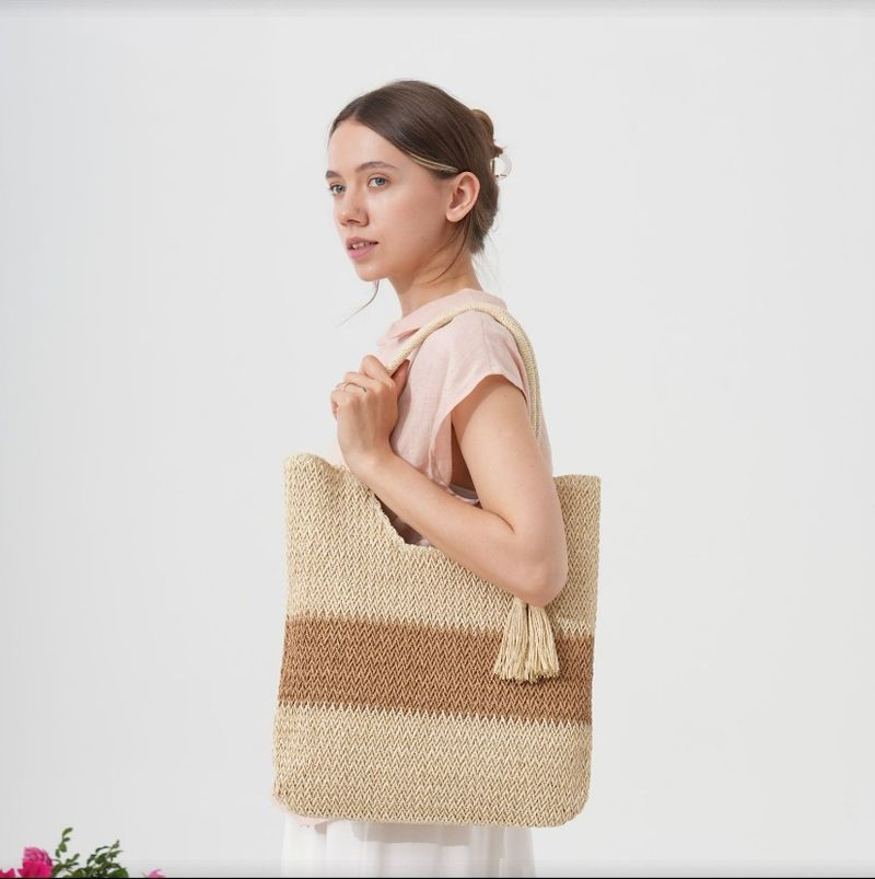 2025 Sommer Neue Colorblocking Stroh Damen Schulter Achseltasche, Handtasche, Urlaub Stil Strand Tasche Einkaufstasche_voghion.com