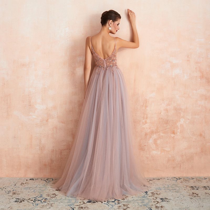 Vêtements pour femmes nouvelle robe de soirée longue sexy en tulle à col en V pour le printemps et l'été_voghion.com