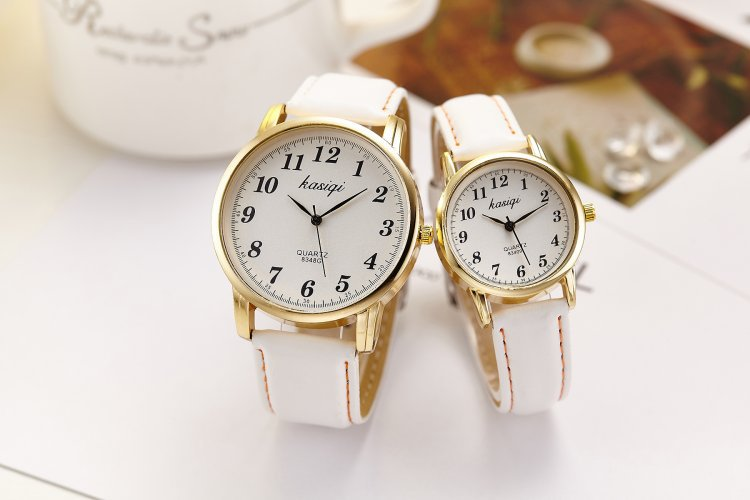 Lover's Watches Fashion Watch Men's And Women's Student Quartz Watch Men's Belt Casual Couple Pair Watch_voghion.com