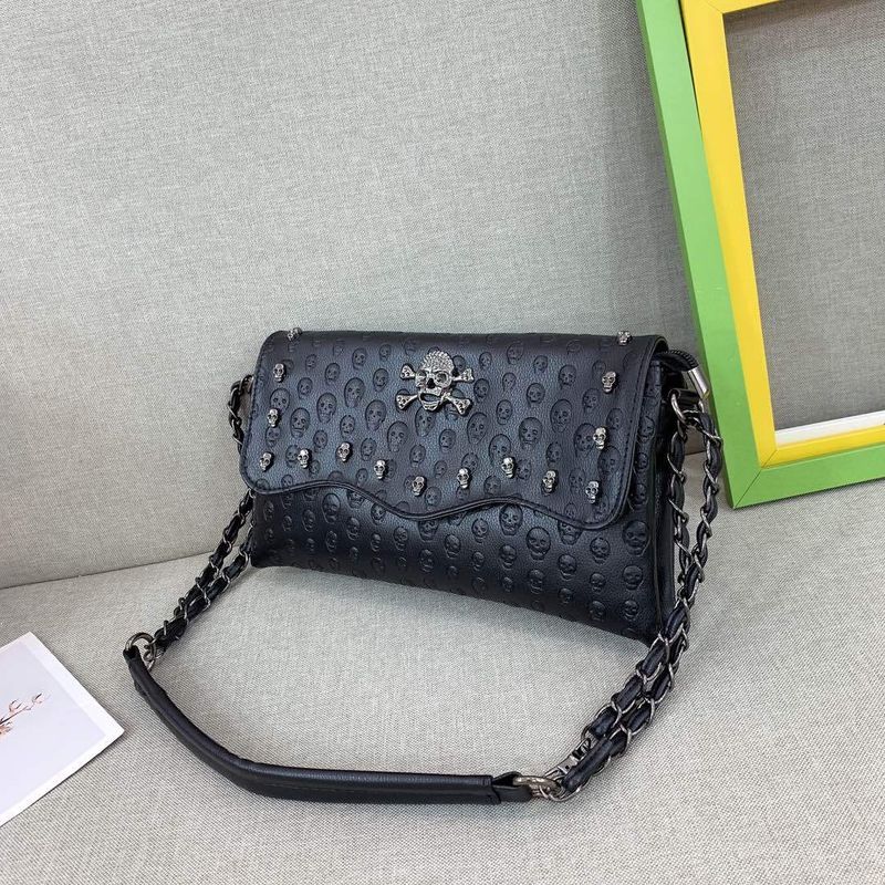 Skull Clutch Bag - Punk Chain Crossbody Purse (Classic Buckle Studded Detailing Mini Size Black/Gold Versatile Shoulder & Handheld)_voghion.com