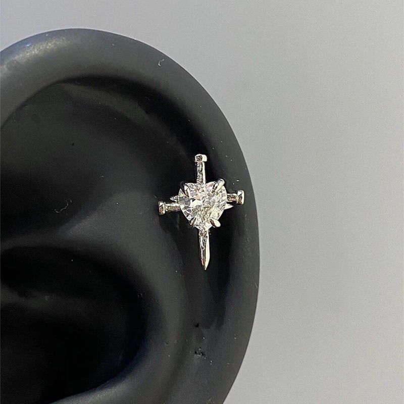 Super glänzendes Herzkreuz, neue Herbst-Winter-elegante Design-Nische, exquisite Mode-Persönlichkeitsohrringe_voghion.com