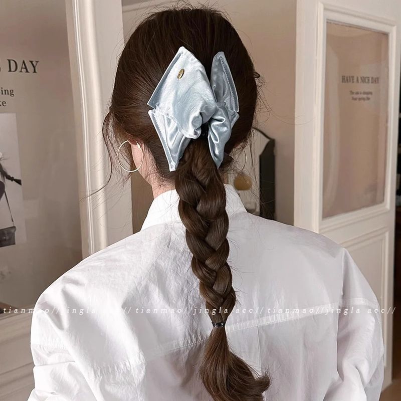 Fermaglio per capelli a forma di triangolo in raso francese, per donna, 2025, nuovo accessorio per capelli di alta qualità, con fermaglio per capelli a forma di squalo_voghion.com