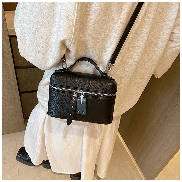 Borsa da donna 2023 nuova moda coreana una spalla a tracolla piccole borse quadrate borse da festa da donna eleganti personalizzate_voghion.com