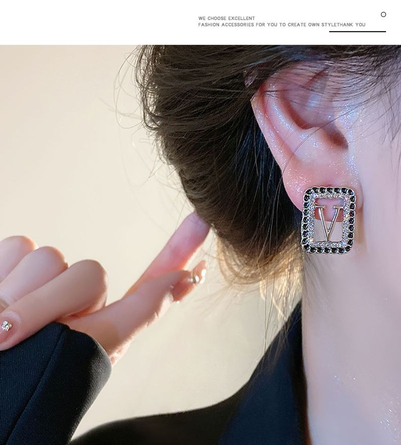 Damen Accessoires Dia Set Einfaches Temperament Design Sinn Trend Ohrringe_voghion.com