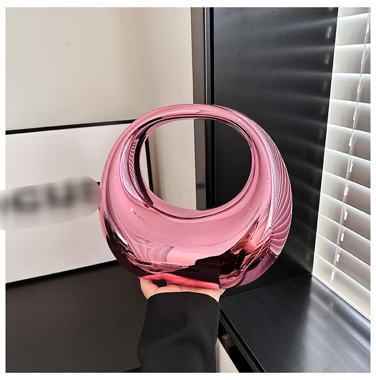 This Year's Popular Bags For Women Are New European And American Fashion Candy Colored And Stylish Wrist Shiny Acrylic Dumpling Bags_voghion.com