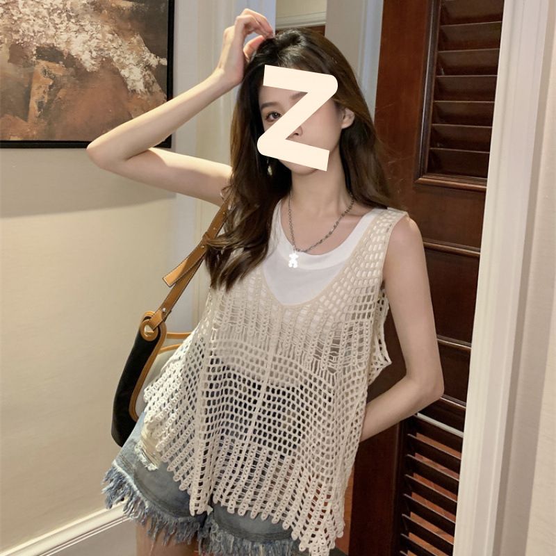 Bohemian Style Camisole Outerwear Hollow Knitted Sweater Vest Crochet V-Neck Top With Design Sense For Women_voghion.com
