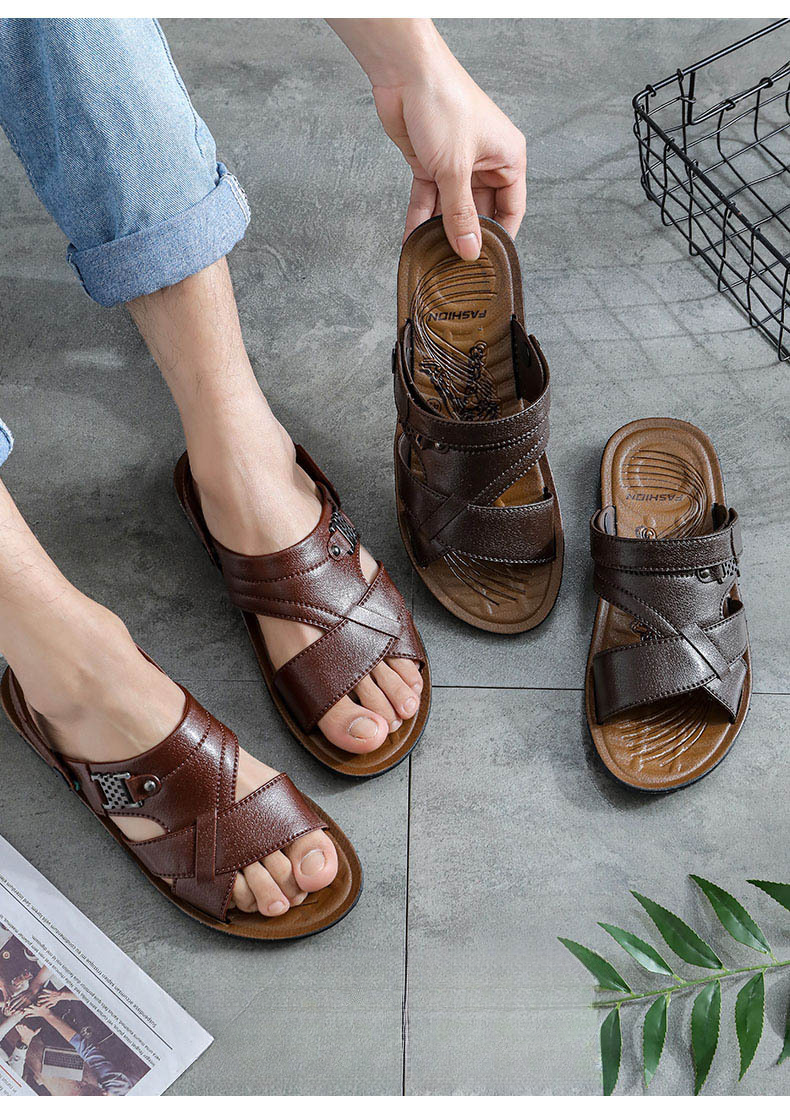 2025 Summer New Men's Sandals, Middle-aged And Elderly Casual Outdoor Dual-use Slippers_voghion.com