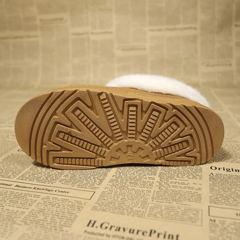 Botas de neve femininas plataforma com bico arredondado forrado com pelúcia_voghion.com