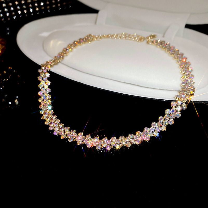 Semplice girocollo con diamanti, catena personalizzata rossa giapponese e coreana, collana alla moda, collana alla moda_voghion.com