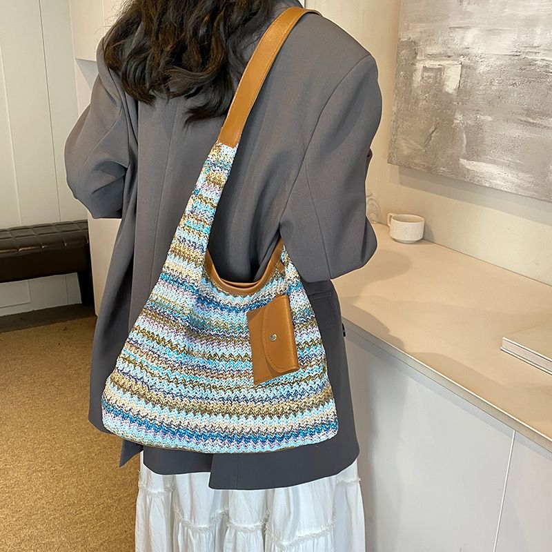 Borsa a secchiello estiva da donna con tracolla a spalla arcobaleno in paglia, grande capacità, 2024, nuova moda_voghion.com
