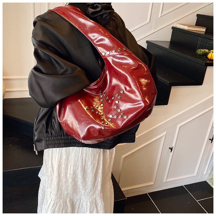 Stylish Women's Shoulder Bag - Elegant Retro Design With Spacious Interior Daily Commute And Casual Outings Large Capacity Commuting Dumpling Bag_voghion.com