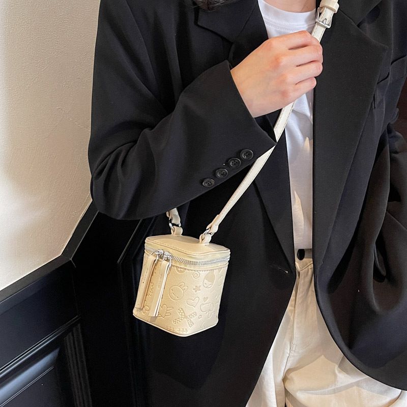 Borsa a tracolla alla moda in stile coreano per donna, 2025, nuova e semplice mini secchiello con tracolla a forma di rossetto_voghion.com