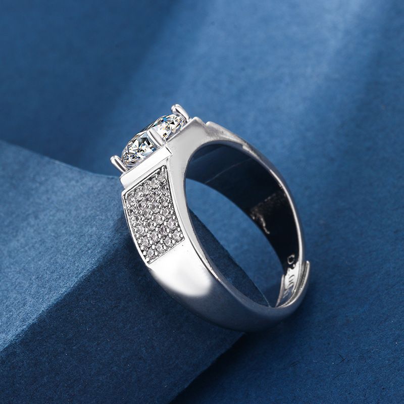 Versione coreana del temperamento 2024 per anelli alla moda con diamanti pieni e accessori per anelli da uomo dal vivo_voghion.com